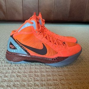 Nike Hyperdunk ‘Blake Griffin’ Basketball Shoes, Pink, 10.5